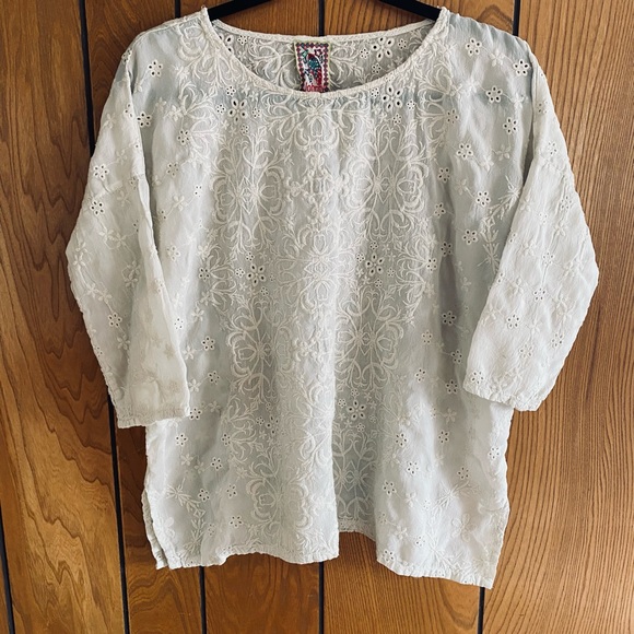 Johnny Was blouse shirt 100% Cupra Rayon eyelet lace embroidery detailing small - Picture 3 of 11